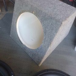12" Subwoofer Encloser