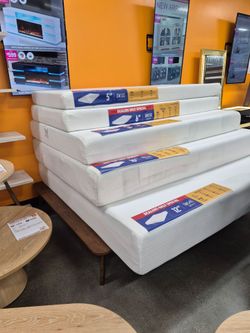 NEW QUEEN MEMORY FOAM MATTRESS