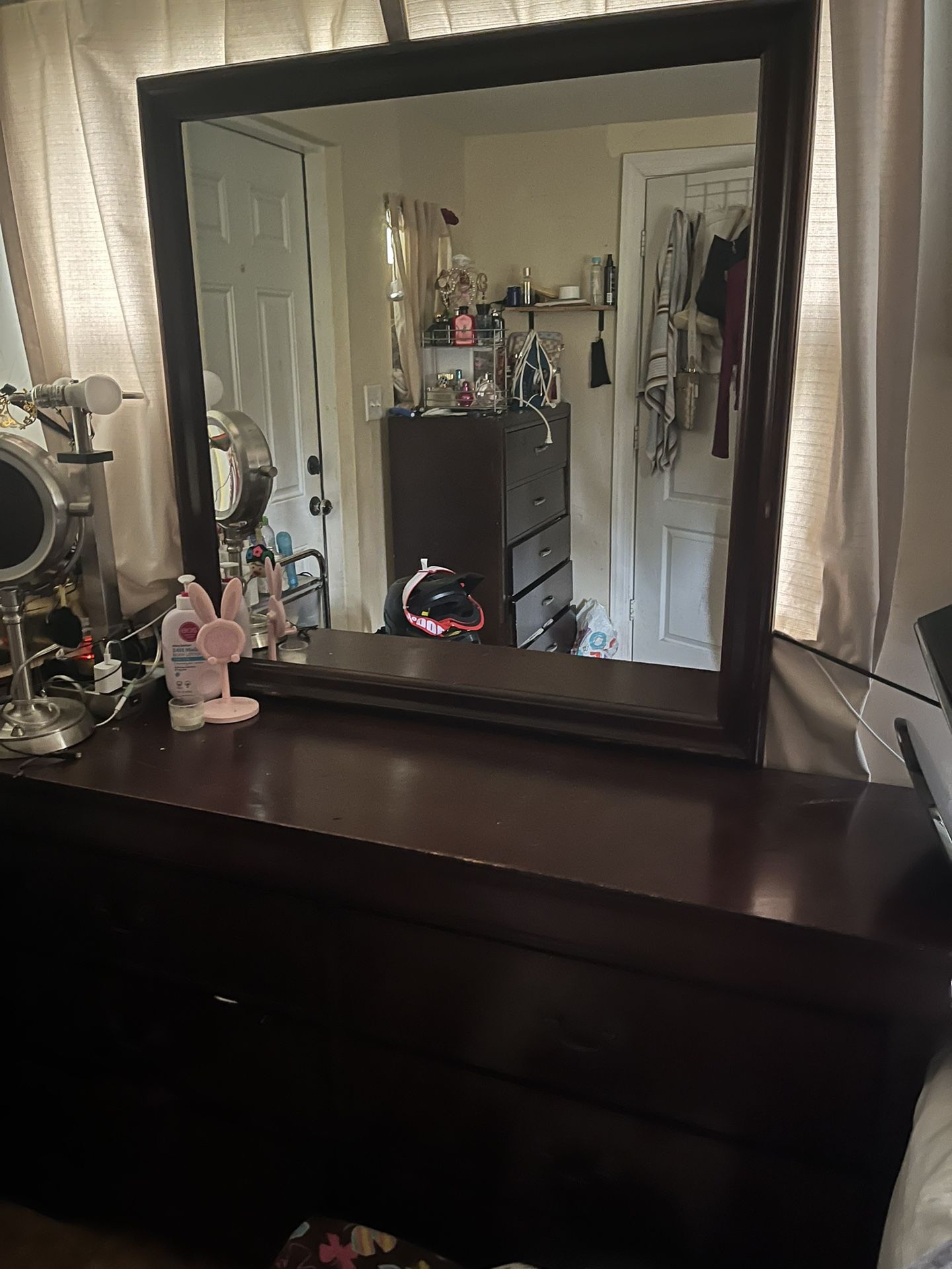 Alisdair 6 Drawer Dresser and Mirror