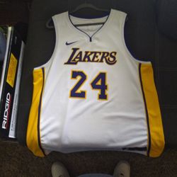 Lakers Jersey