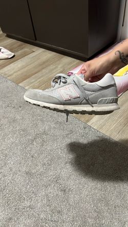 New balance youth 5.5 shoes