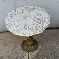Accent Table 