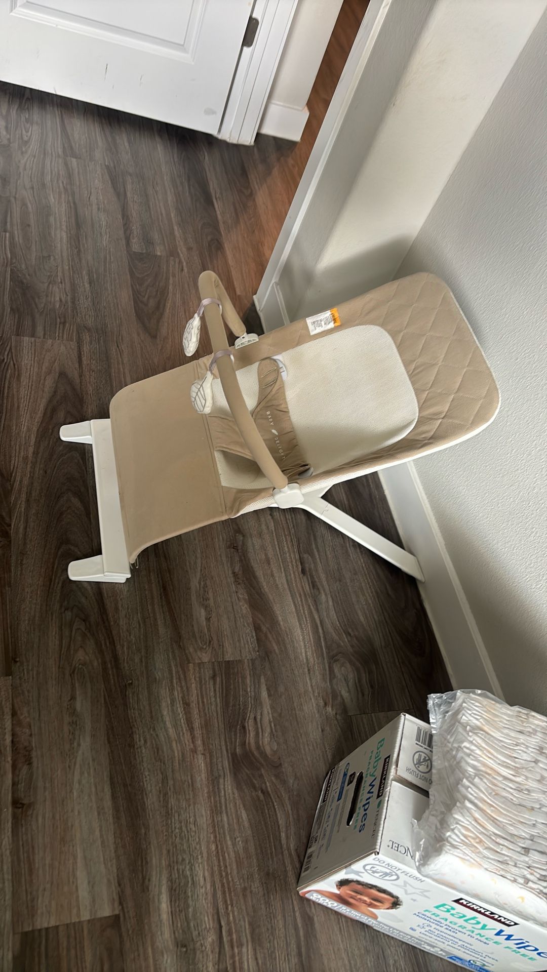 Baby Bassinet Baby MunchkingBaby Swing