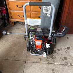Husqvarna Electric Pressure Washer 2000psi