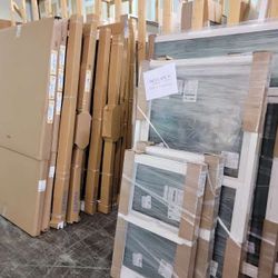 New Impact windows and Doors/Nuevas puertas y Ventanas de impactos