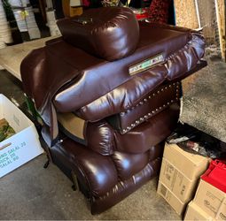 Recliner chair with controller