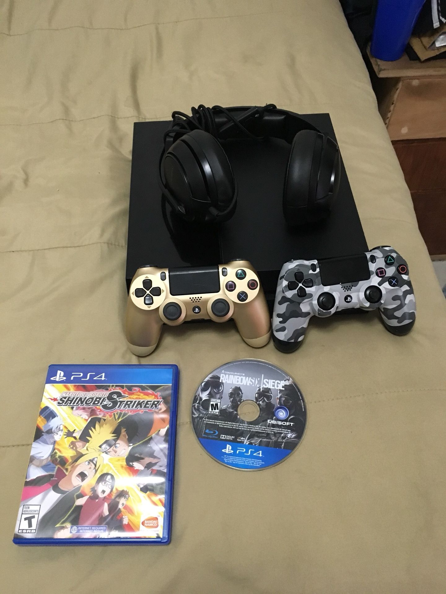 PS4