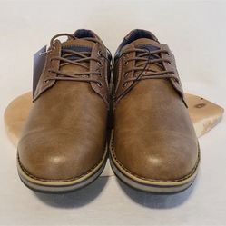 IZOD Men's "Cal" Oxford Brown Lace Up Casual Shoe Size 11 Memory Foam