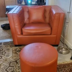 Wide Chair with Ottoman

& Pillow