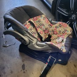 Stroller and Car Seat Set Baby Trend