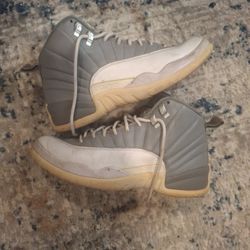 Size 10 Jordan 12s