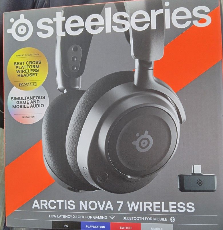 Steel Series Arctis Nova 7 Wireless Gaming Headset *Cross Platform*