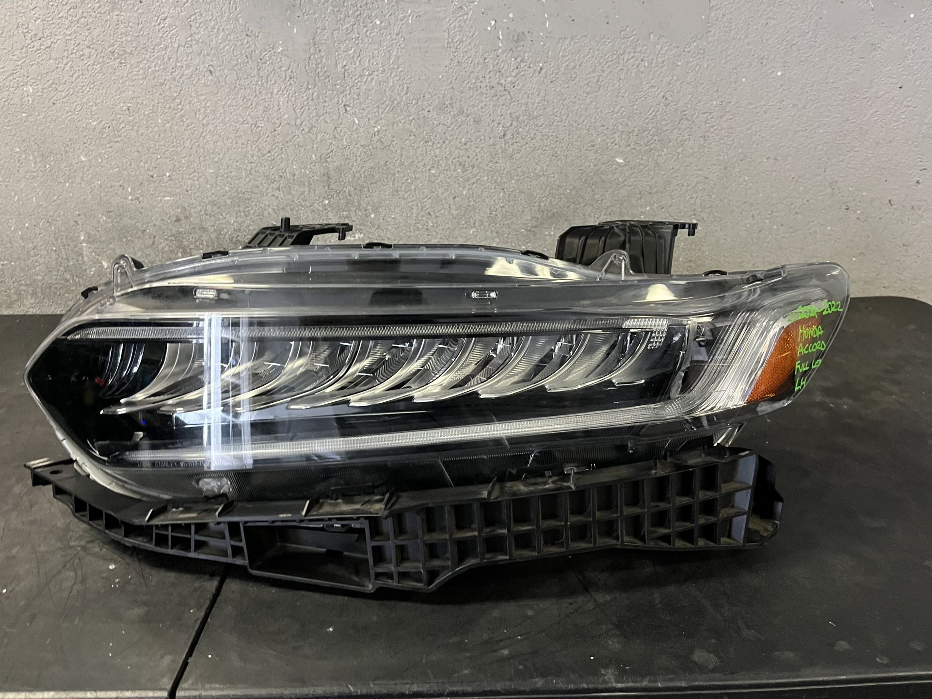 2021-2022 HONDA ACCORD LEFT FULL LED HEADLIGHT OEM USED