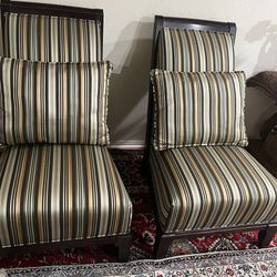 2 Excellent Condition Schnadig Accent Chairs Multicolor With Espresso Wood