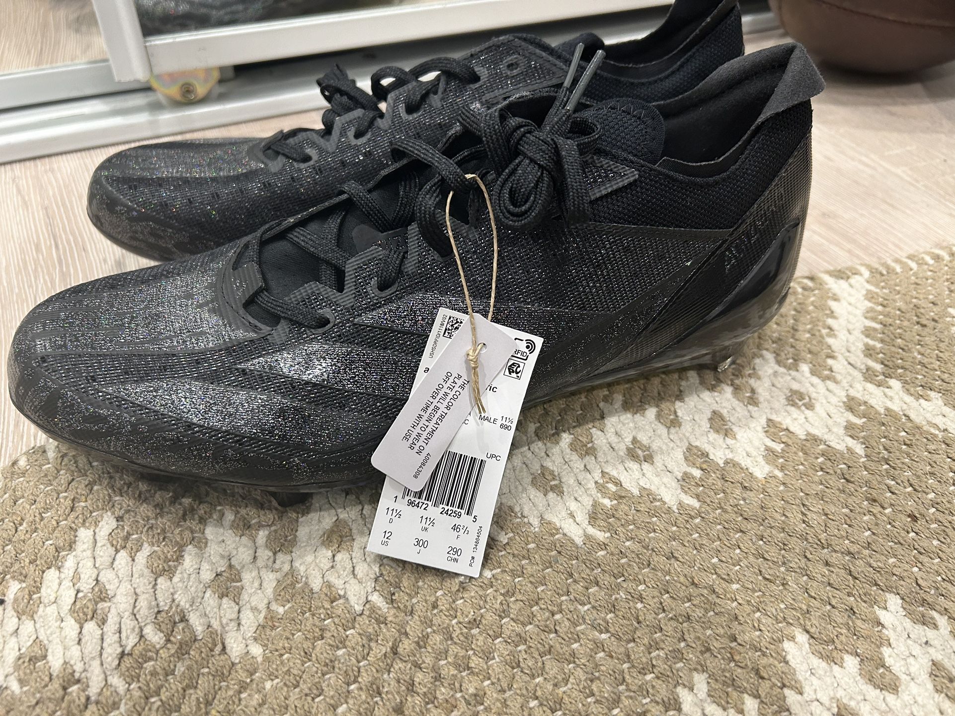 Adizero “Juice” Football Cleats