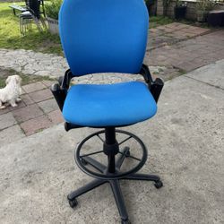 Steelcase Stool Chair 
