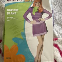 Daphne Costume
