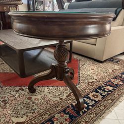 Round End Table