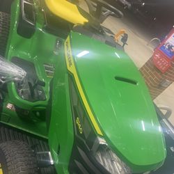 Brand New John Deere S140
