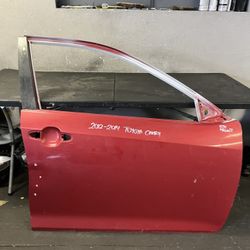 2012-2013-2014 TOYOTA CAMRY RIGHT FRONT DOOR OEM USED