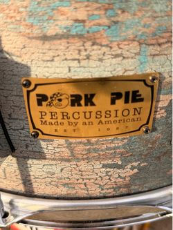 Weathered barn wood pork pie snare