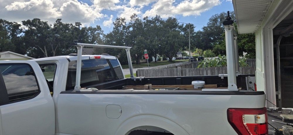 Aluminum Ladder Rack. Universal Fit