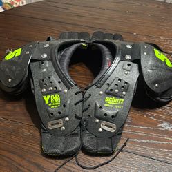 Schutt Football Shoulder Tackle Pads
