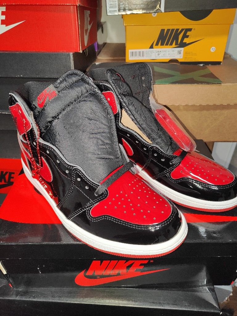Air Jordan 1 SE Retro Patent Bred