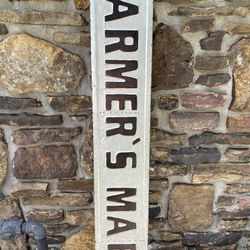Sign Decor