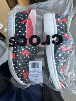 Minnie Mouse Crocs