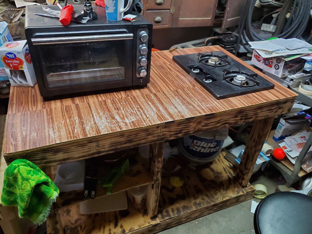 Propane Cook Stove with Table