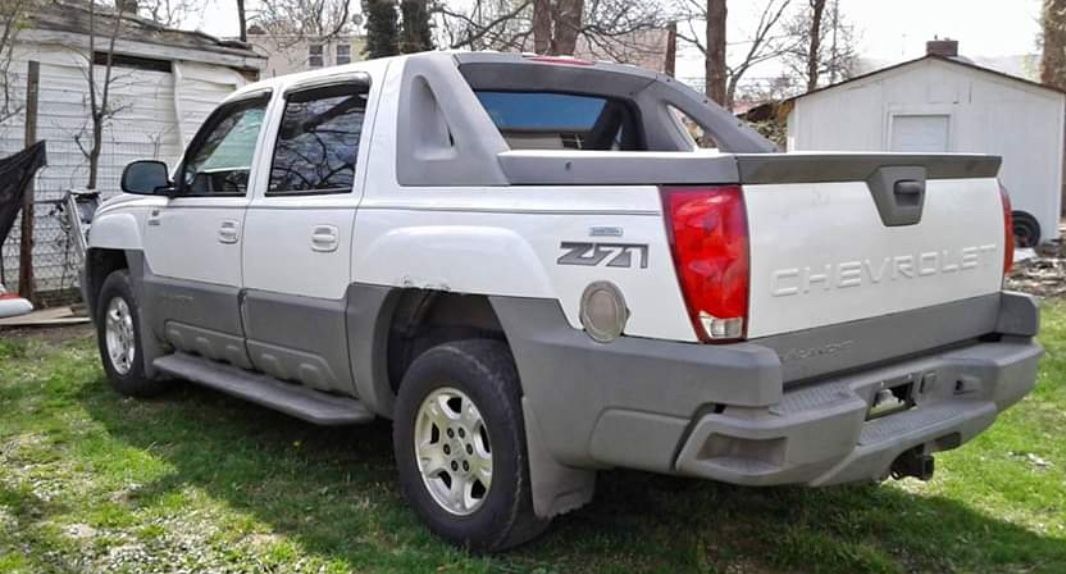 2002 Chevrolet Avalanche