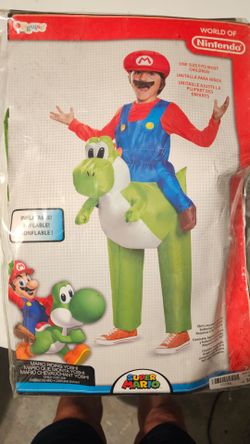 Super Mario costume