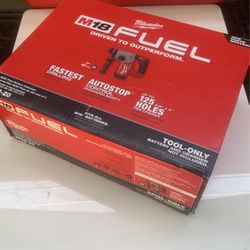 Milwaukee M18 FUEL 18V Lithium-Ion Brushless Cordless 1 in. SDS-Plus Rotary Hammer (Tool-Only)