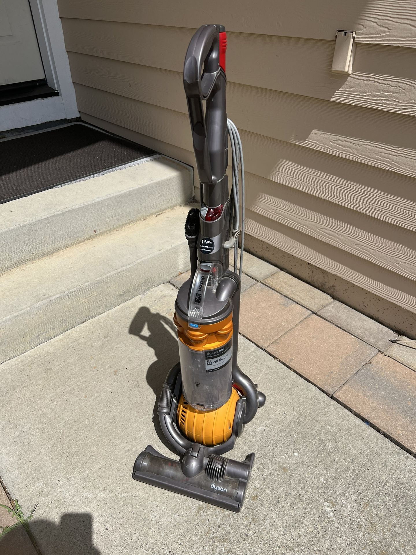 Dyson Ball DC25 Multi Floor Bagless Upright Vacuum Cleaner