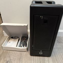 Never Used G-SPEED Shuttle XL Thunderbolt 2 Transportable 8-Bay RAID  24TB