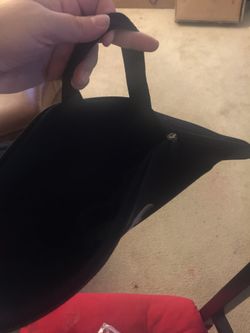 Laptop carrying case /sleeve