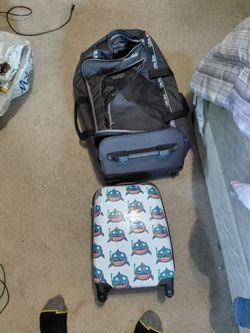 Luggage/suitcases