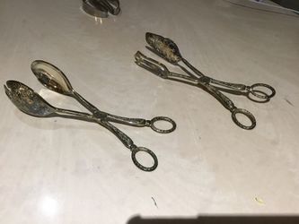Serving tongs set