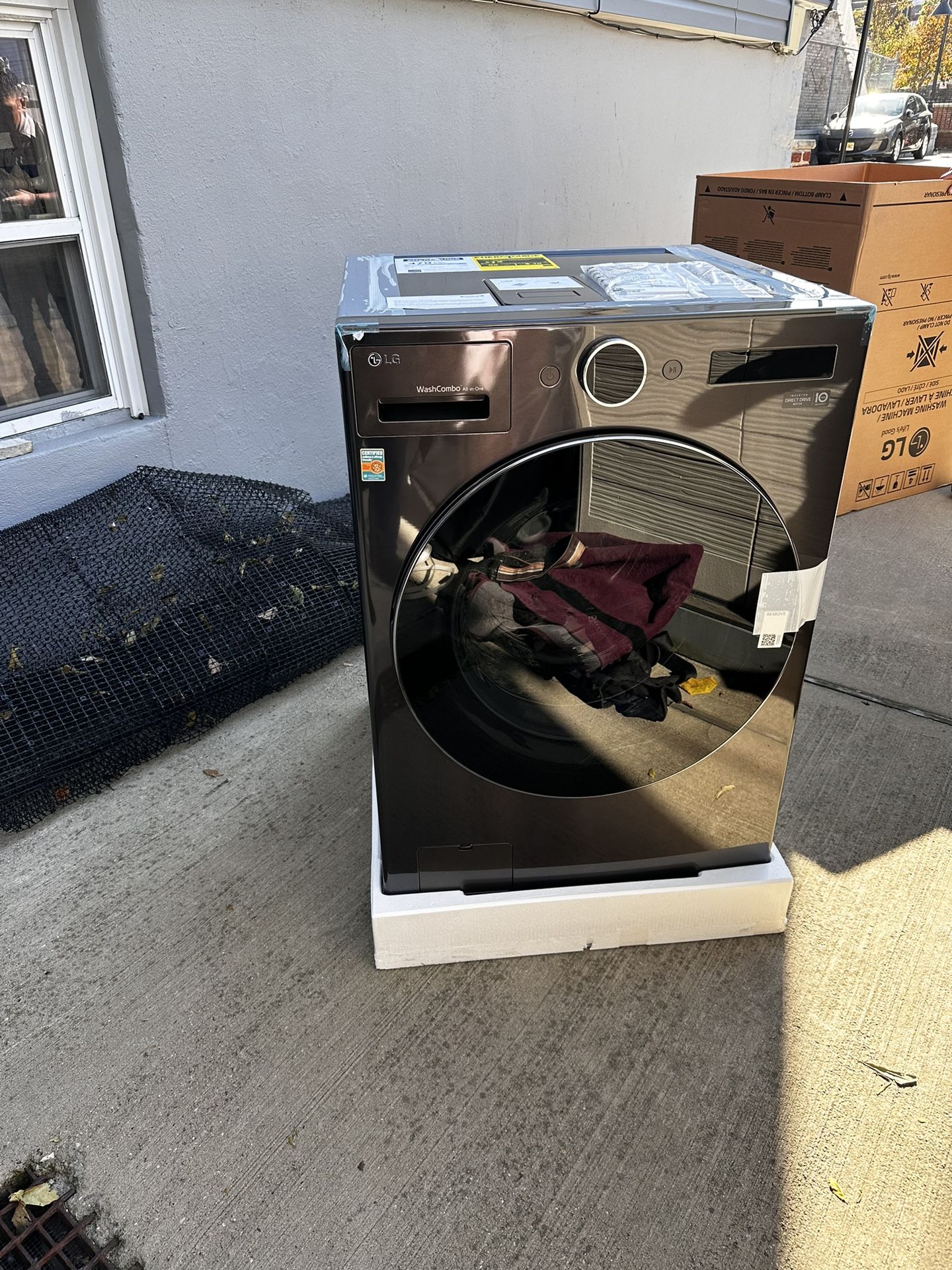 LG Washer/Dryer Combo