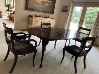 Dining room table