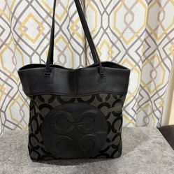 Original Coach Black Signature Tote ✨ Elegant & Classic Everyday Bag 🖤 