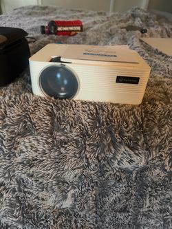 Vankyo Leisure 470 Mini Projector