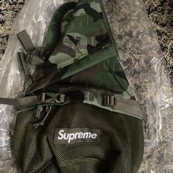 Supreme Sling Bag 