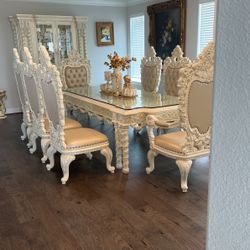 Royal French Dinning Set 