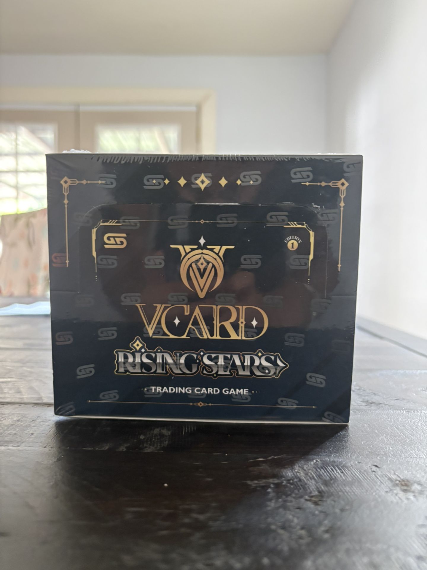 V Card Rising Stars 1st Edition
