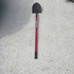 True Temper Fiberglass Handle Shovel