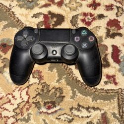 PS4 Controller 