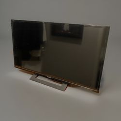 Sony KDL-32R300C Flat Screen TV