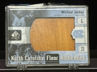 Michael Jordan 2011-12 North Carolina Floor Authentics trading basketball card